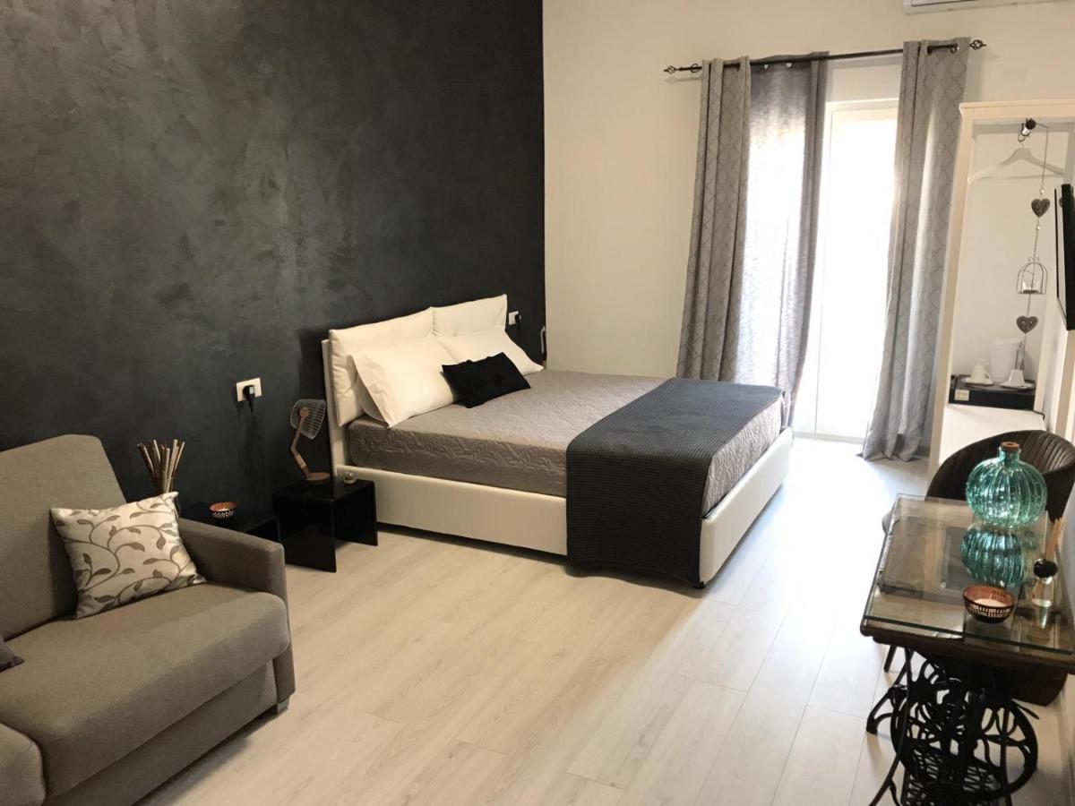 B&B Le Stanze Al Centro Agrigent Exterior foto