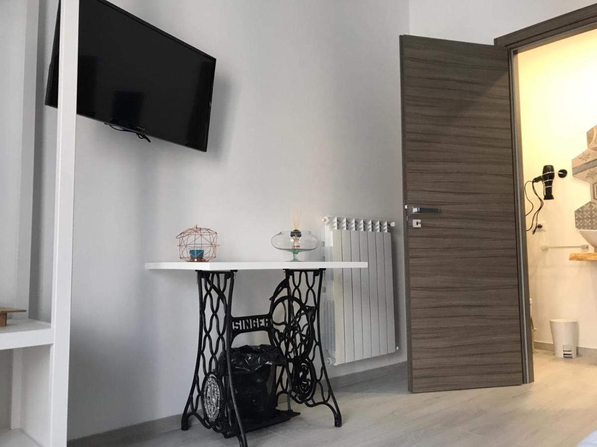 B&B Le Stanze Al Centro Agrigent Exterior foto